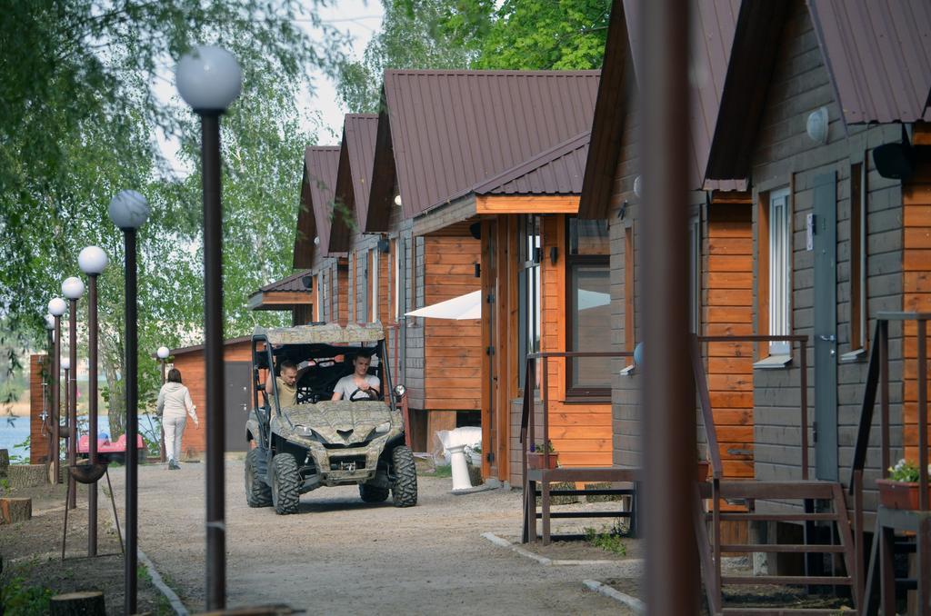 Recreational Center Rezidentsiya Hotel Yahotyn Exterior foto